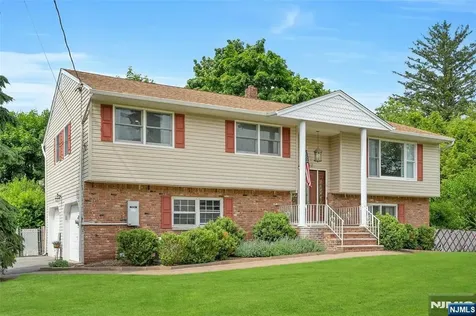 157 Harriot Avenue Harrington Park NJ 07640