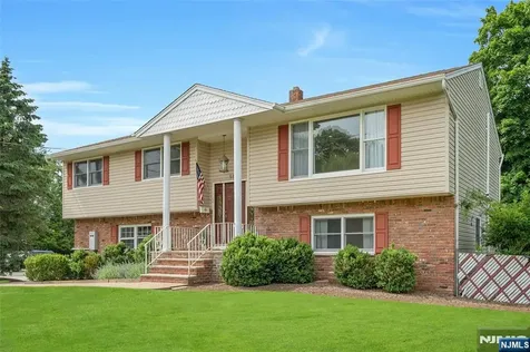 157 Harriot Avenue Harrington Park NJ 07640