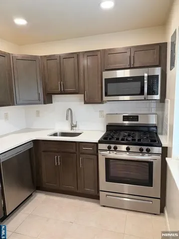 16-30 Van Buren Avenue River Edge NJ 07661