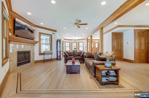 230 Springfield Avenue Rutherford NJ 07070