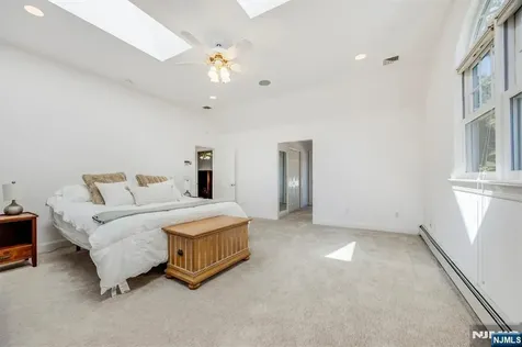 230 Springfield Avenue Rutherford NJ 07070