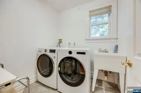 230 Springfield Avenue Rutherford NJ 07070