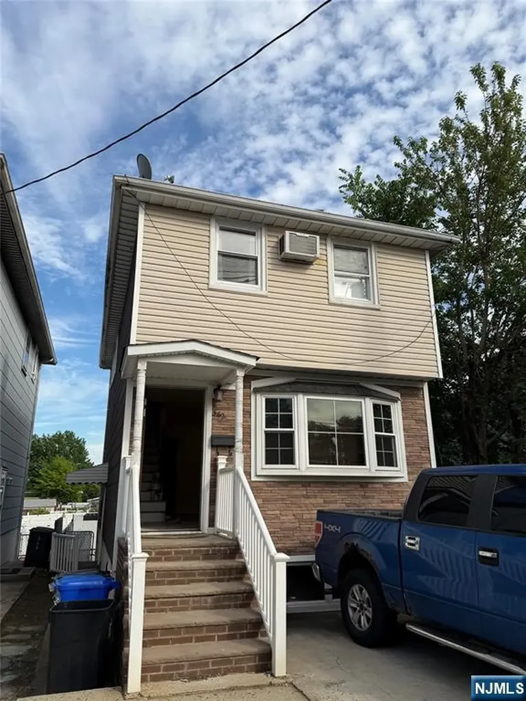 362 Schuyler Avenue Kearny NJ 07032