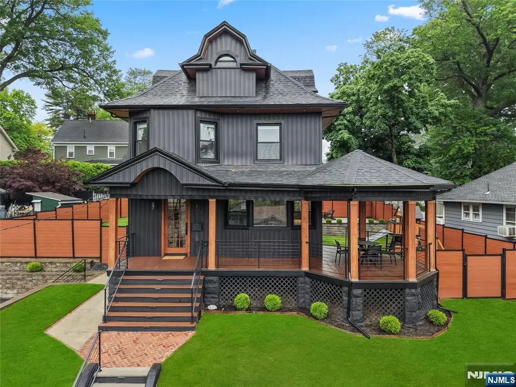 187 Hillside Avenue Nutley NJ 07110