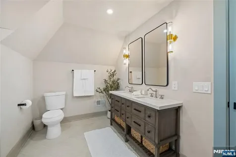187 Hillside Avenue Nutley NJ 07110