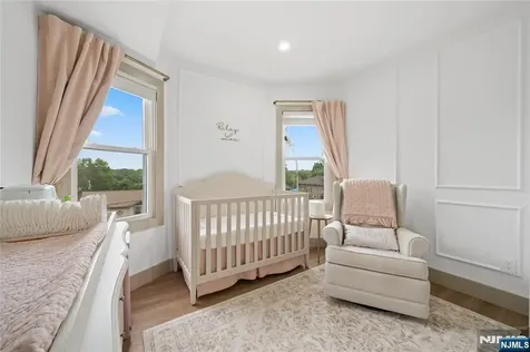 187 Hillside Avenue Nutley NJ 07110
