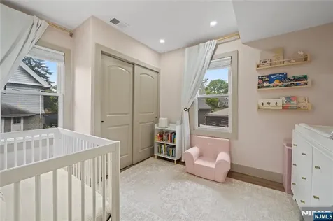 187 Hillside Avenue Nutley NJ 07110