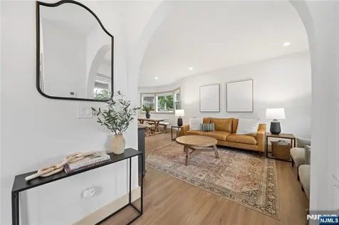 187 Hillside Avenue Nutley NJ 07110