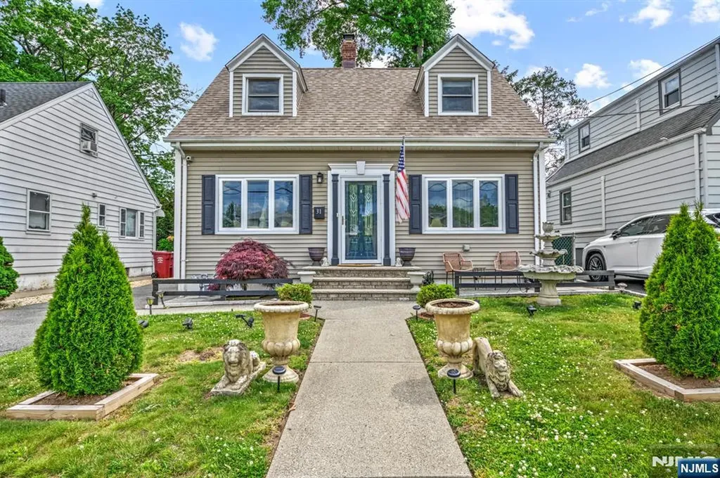 31 Hay Avenue Nutley NJ 07110