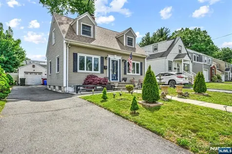 31 Hay Avenue Nutley NJ 07110