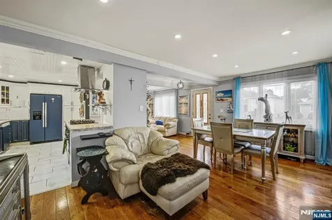 31 Hay Avenue Nutley NJ 07110