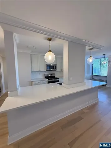 300 Winston Cliffside Park NJ 07010