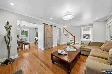 158 Maple Street West Orange NJ 07052