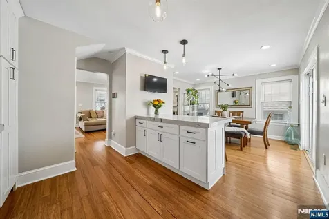 158 Maple Street West Orange NJ 07052