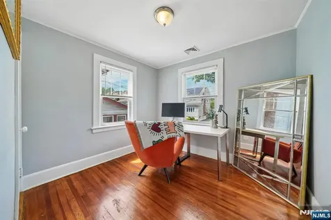 158 Maple Street West Orange NJ 07052