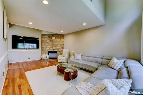 17 Independence Way Rockaway Township NJ 07866