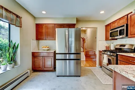 17 Independence Way Rockaway Township NJ 07866