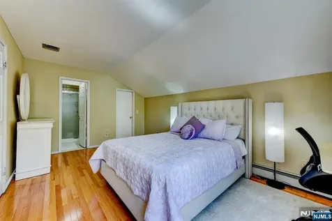 17 Independence Way Rockaway Township NJ 07866