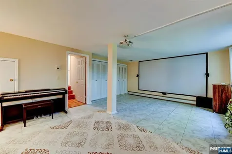 17 Independence Way Rockaway Township NJ 07866