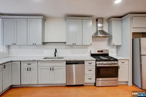 163 Greenwood Avenue East Orange NJ 07017