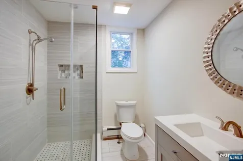 163 Greenwood Avenue East Orange NJ 07017