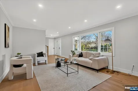 56 Manor Harrington Park NJ 07640