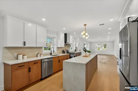56 Manor Harrington Park NJ 07640