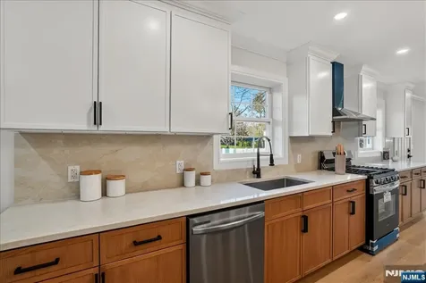 56 Manor Harrington Park NJ 07640