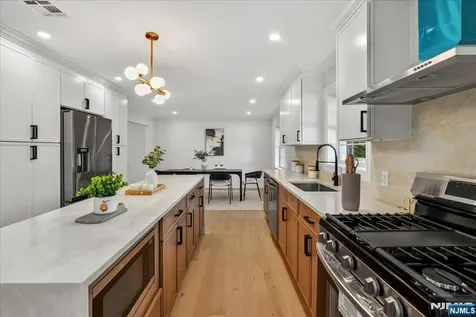56 Manor Harrington Park NJ 07640