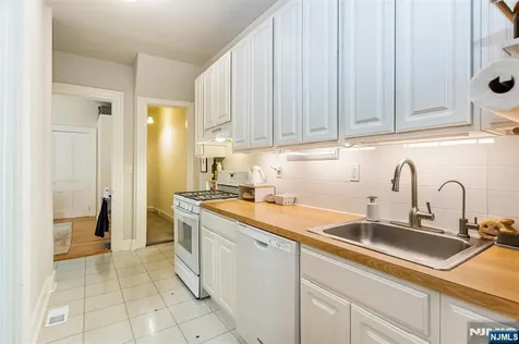 92 Midland Montclair NJ 07042