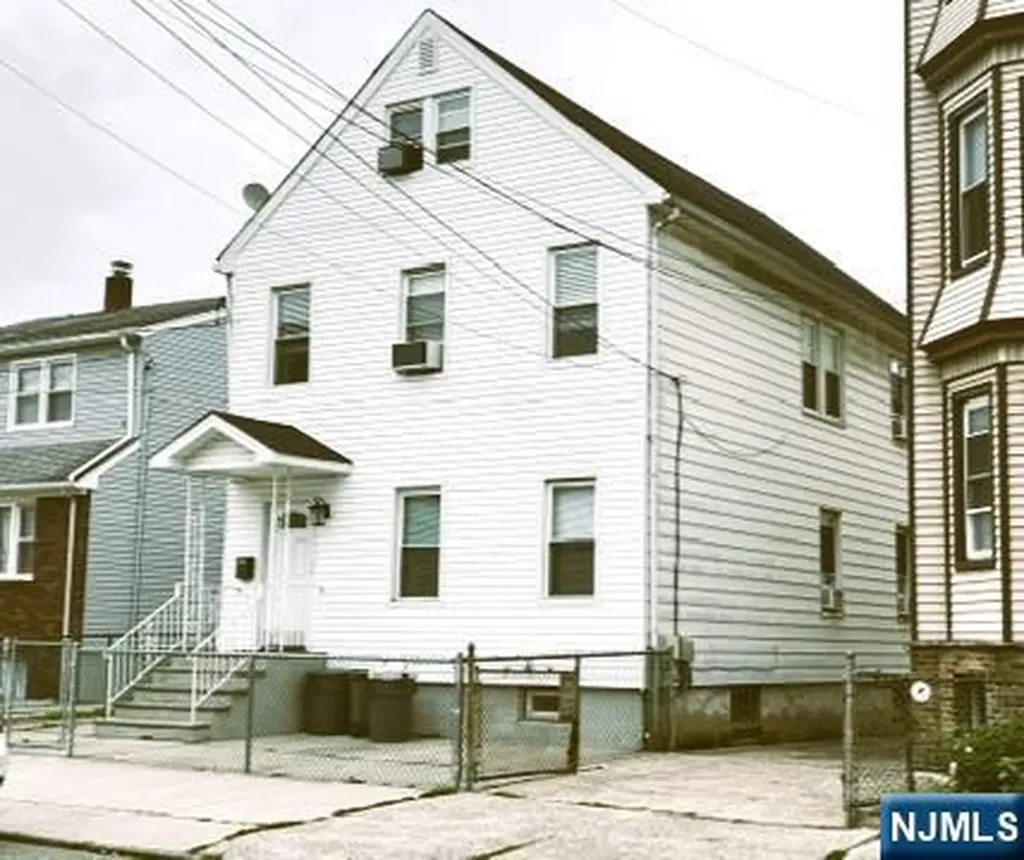 196 Devon Street Kearny NJ 07032