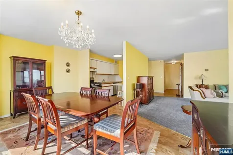 2000 Linwood Avenue Fort Lee NJ 07024