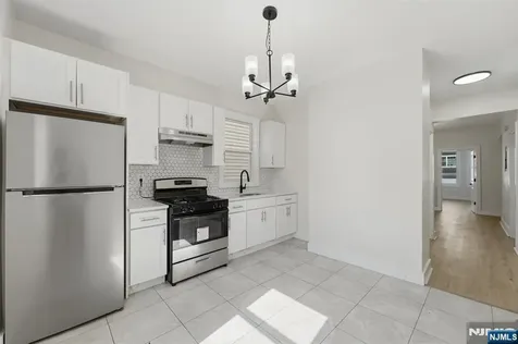 148 N 15th Street East Orange NJ 07017