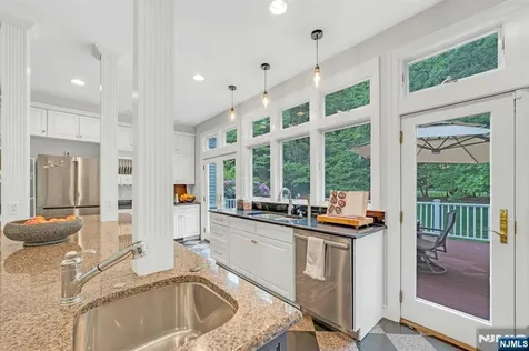 42 Llewellyn Road Montclair NJ 07042