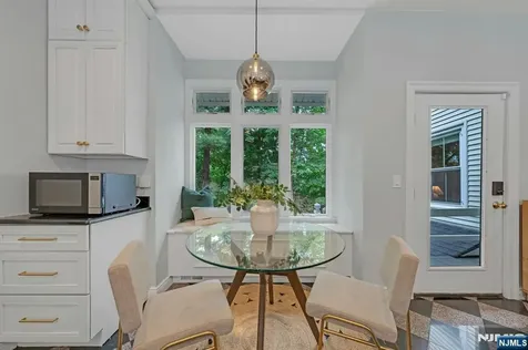 42 Llewellyn Road Montclair NJ 07042