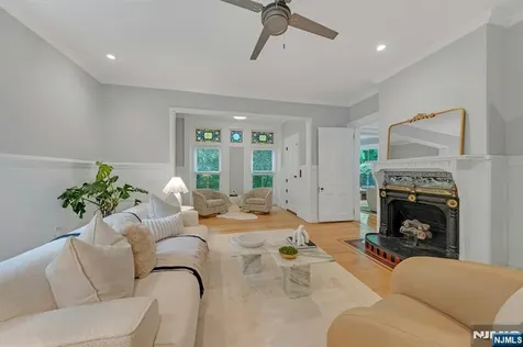 42 Llewellyn Road Montclair NJ 07042