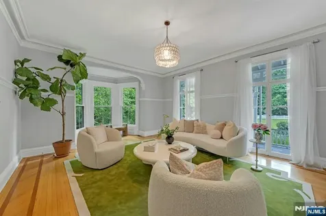42 Llewellyn Road Montclair NJ 07042
