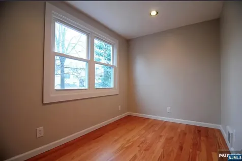 275 Concord Street Cresskill NJ 07626