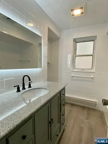 126 Union Street Lodi NJ 07644