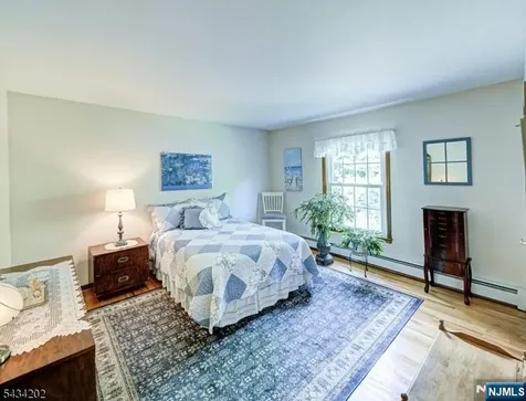 8 Edward Circle Montville Township NJ 07045