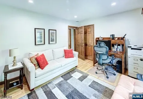 8 Edward Circle Montville Township NJ 07045