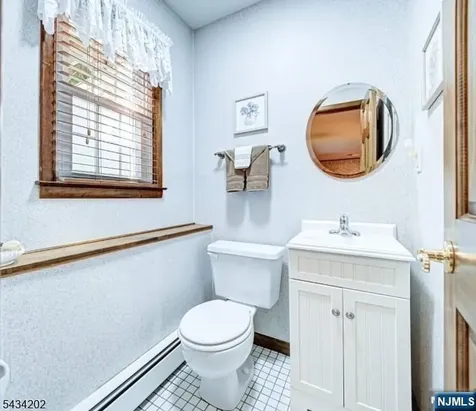 8 Edward Circle Montville Township NJ 07045