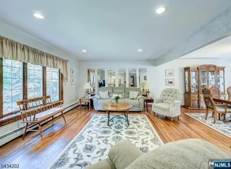 8 Edward Circle Montville Township NJ 07045