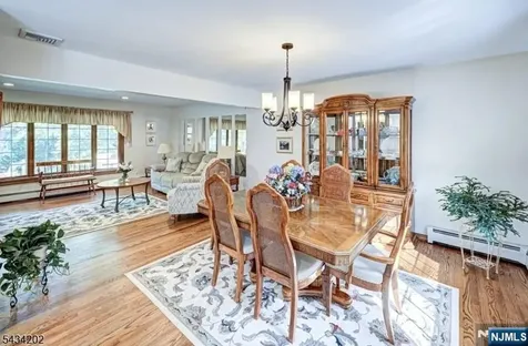 8 Edward Circle Montville Township NJ 07045
