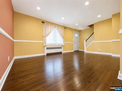 491 Dorchester Ridgewood NJ 07450