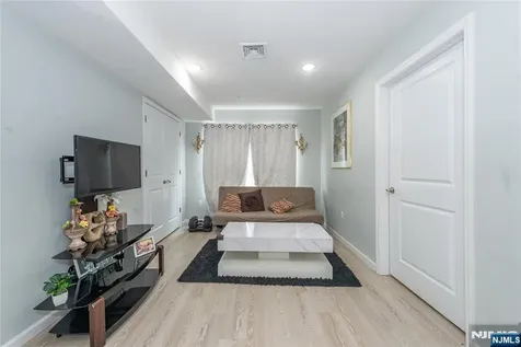 59 Mercer Street Paterson NJ 07524