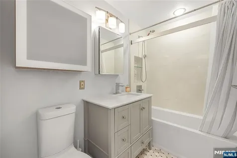 9060 Palisade Avenue North Bergen NJ 07047