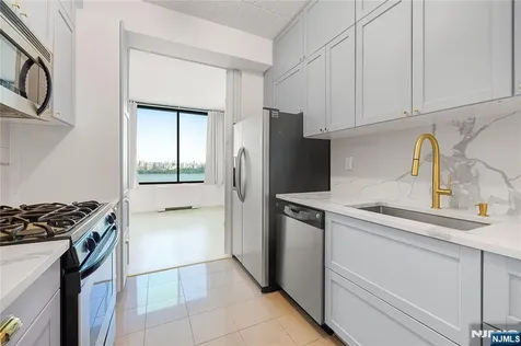 9060 Palisade Avenue North Bergen NJ 07047