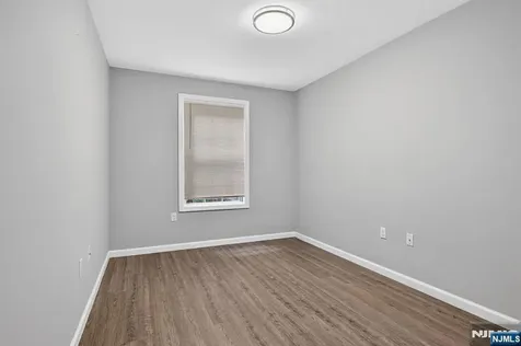 121 Main Street Paterson NJ 07522