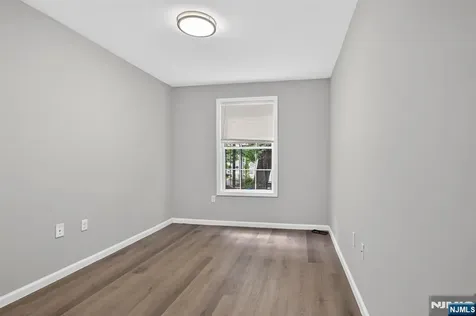 121 Main Street Paterson NJ 07522